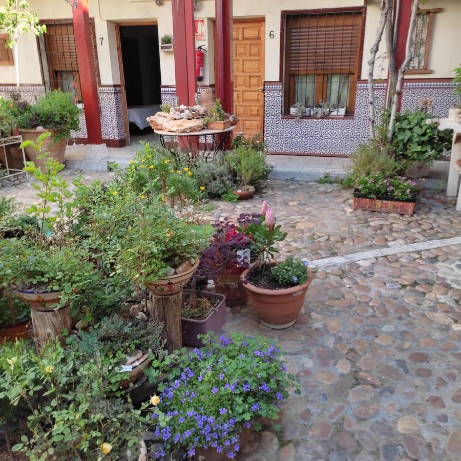 Hostal Castilla Aranjuez Luaran gambar